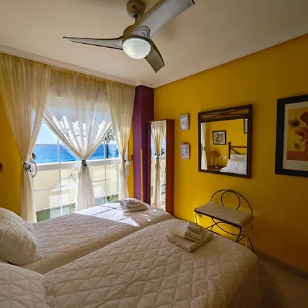 Tu Paraiso Frente Al Mar Atico En Apartamento Benalmádena